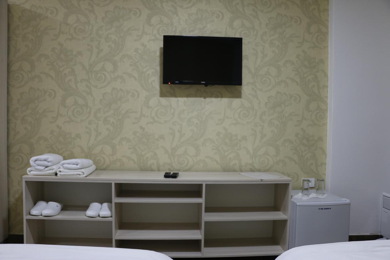 Hotel Ultra Star Σκόπια Εξωτερικό φωτογραφία